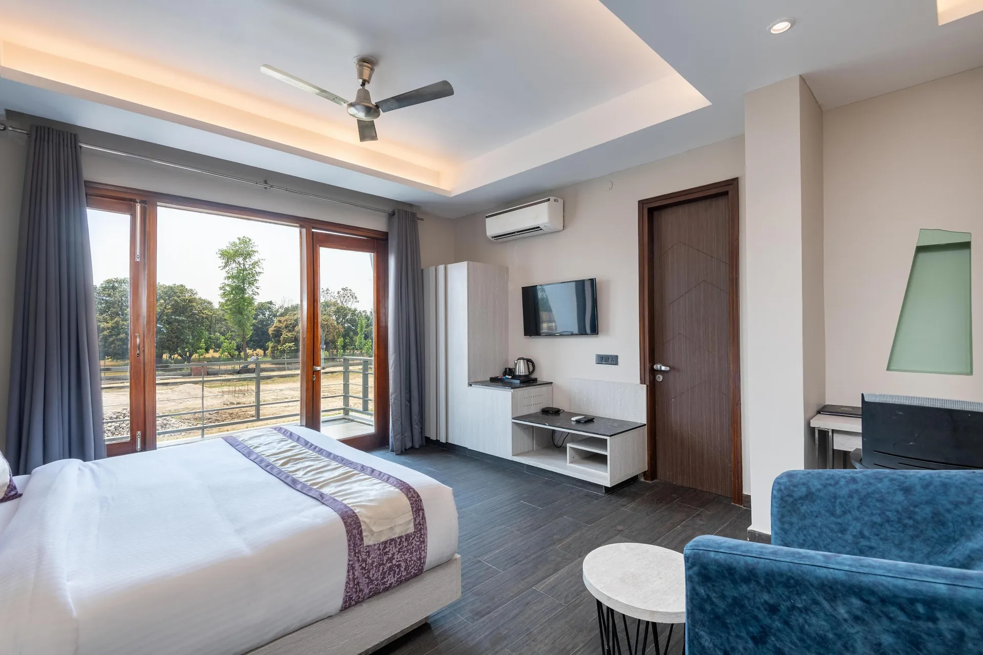 DLS Forest Vines Resort and Spa Room