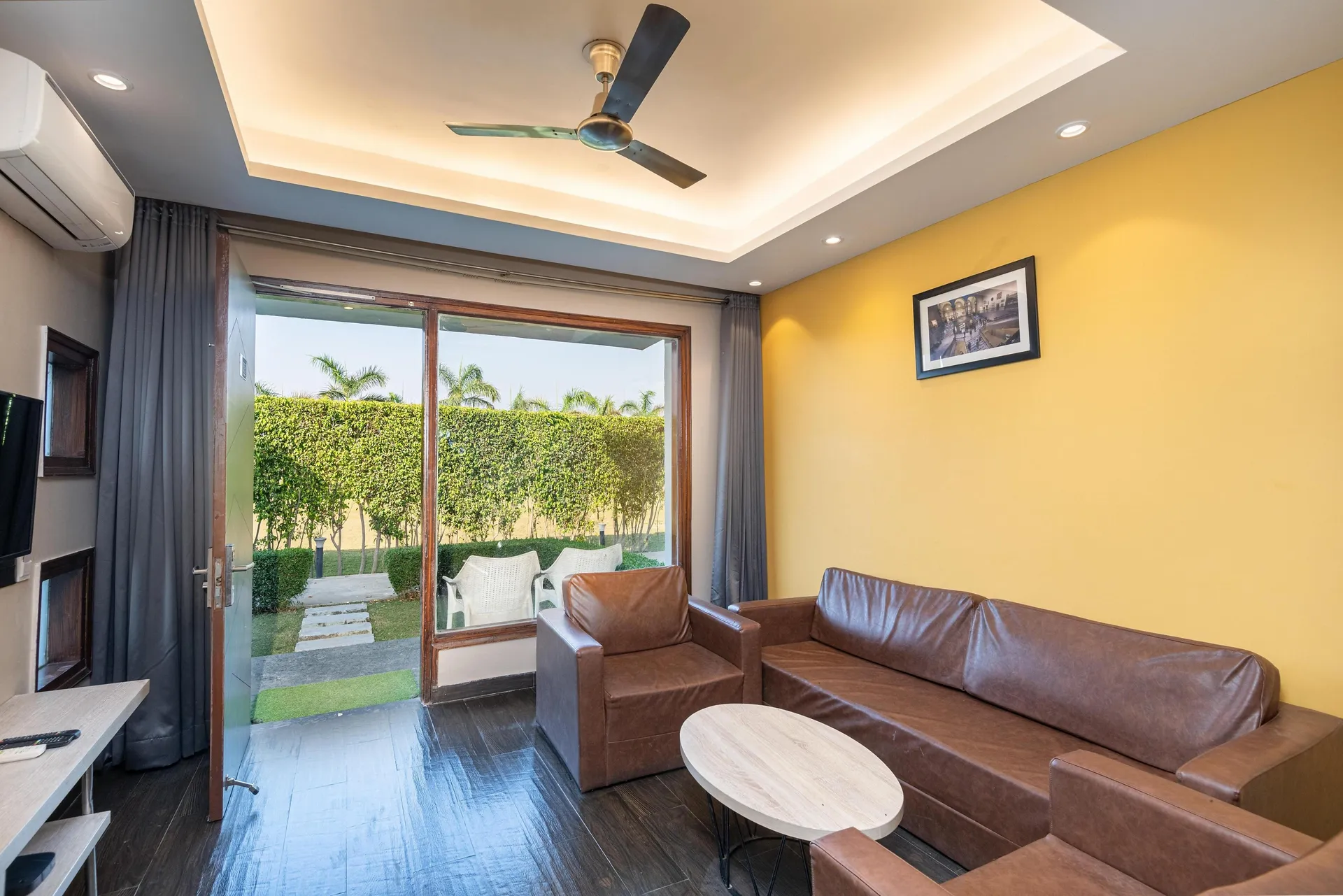 DLS Forest Vines Resort and Spa Room