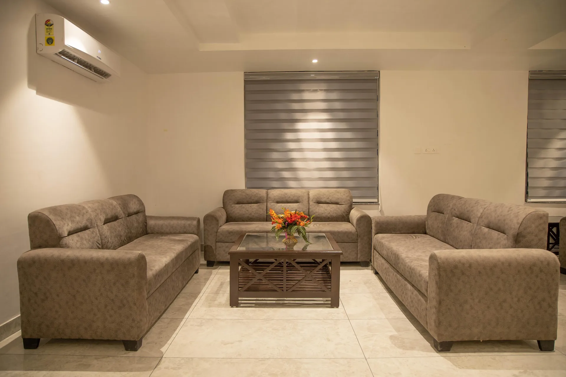 Iris Lite Common Area