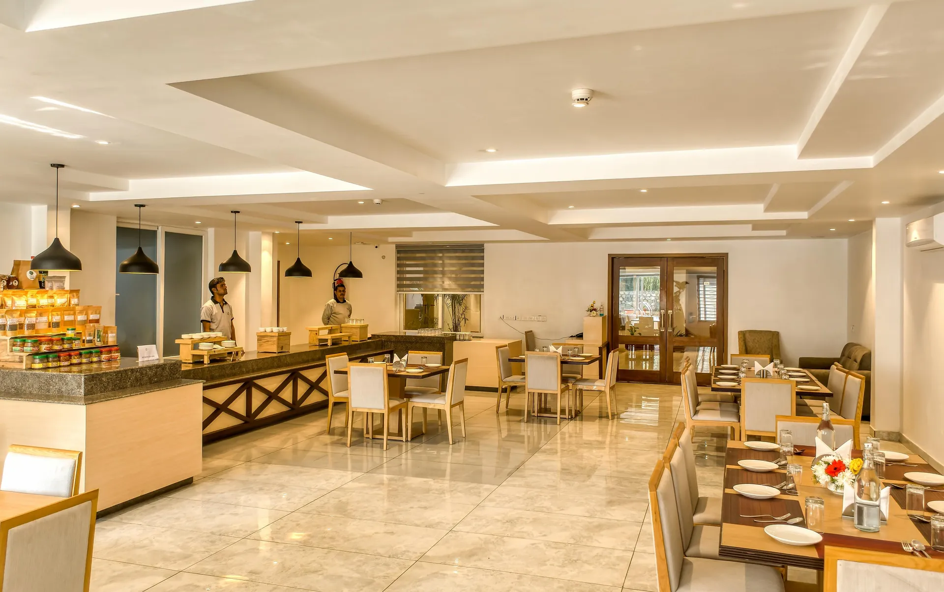 Iris Lite Restaurant