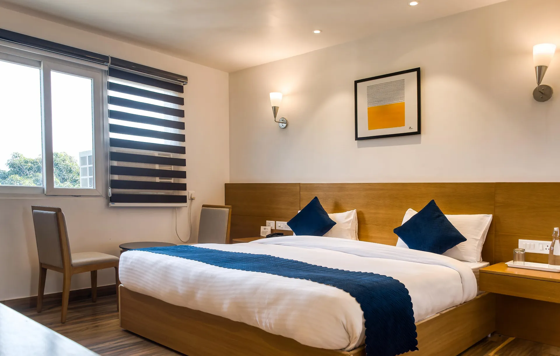 Iris Lite Room