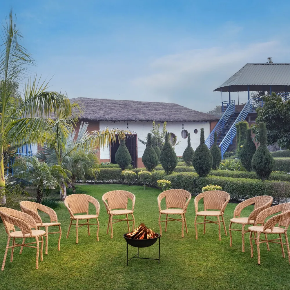 juSTa Lazy Haven, Corbett Garden