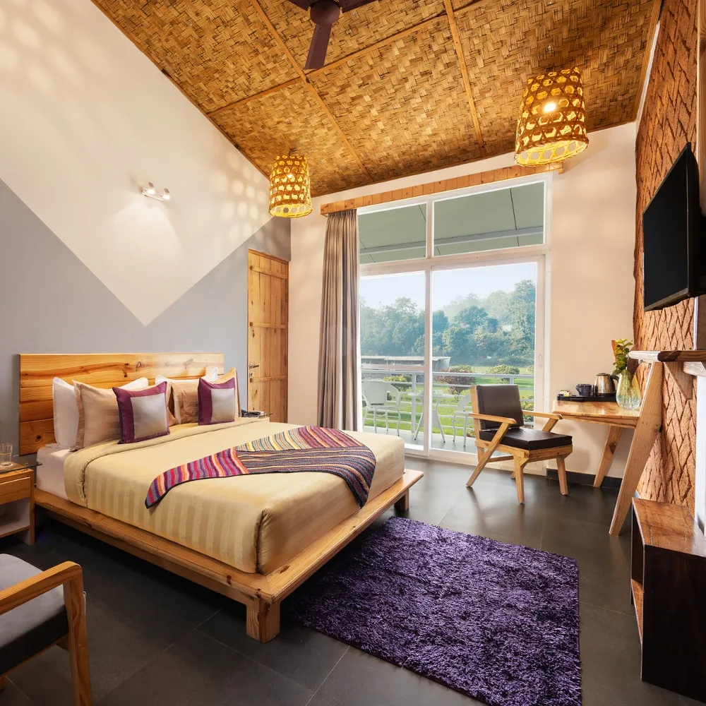 juSTa Lazy Haven, Corbett Room