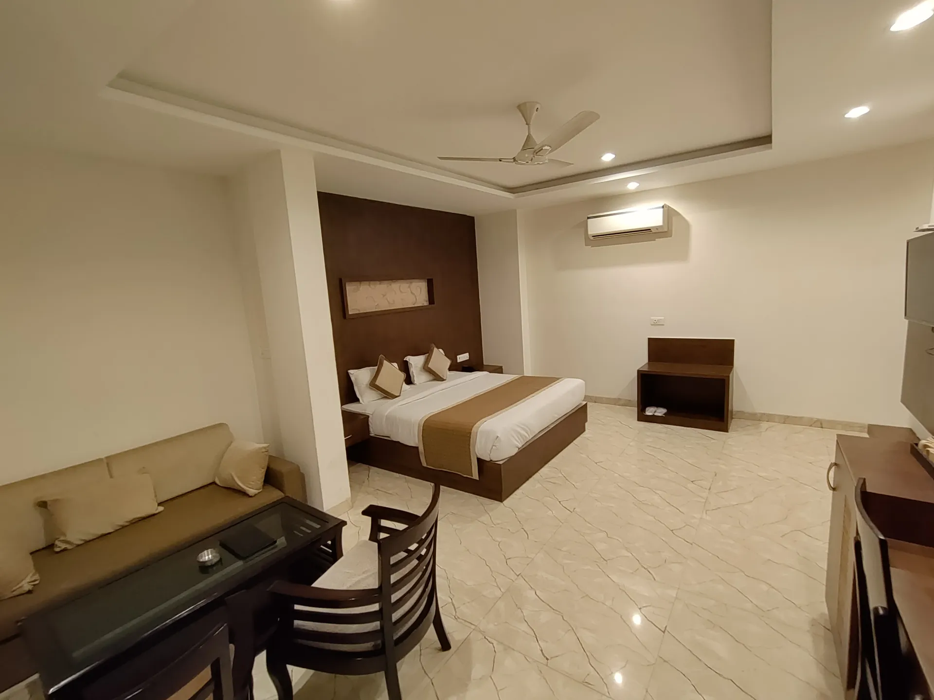 La Savanna by DL Hotels & Resorts Room