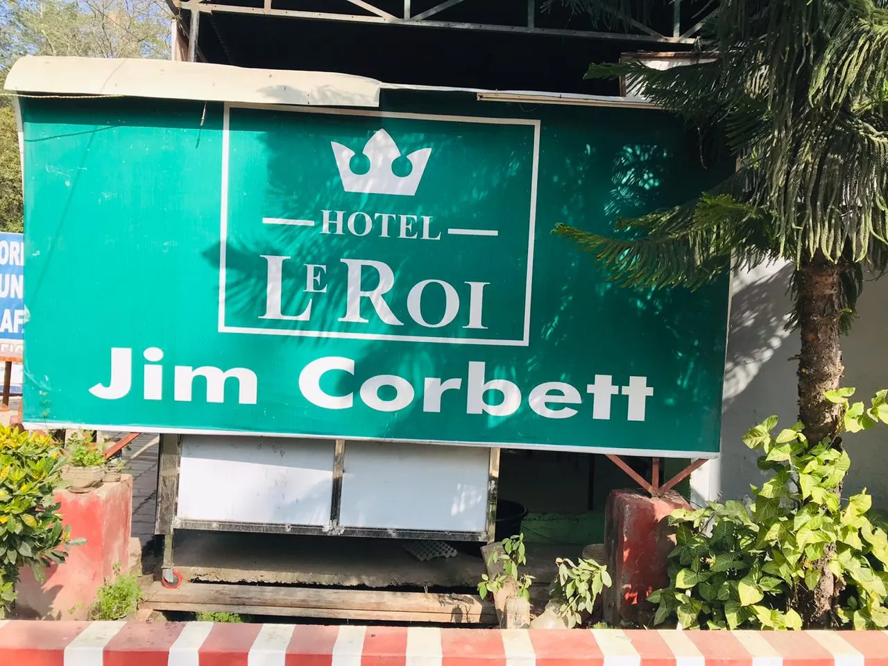 Le Roi Corbett Outdoors