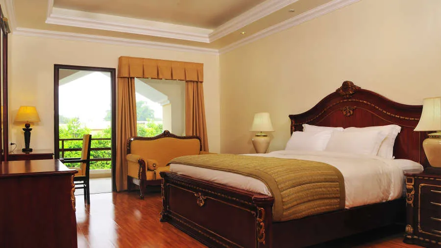 Le Roi Corbett Room