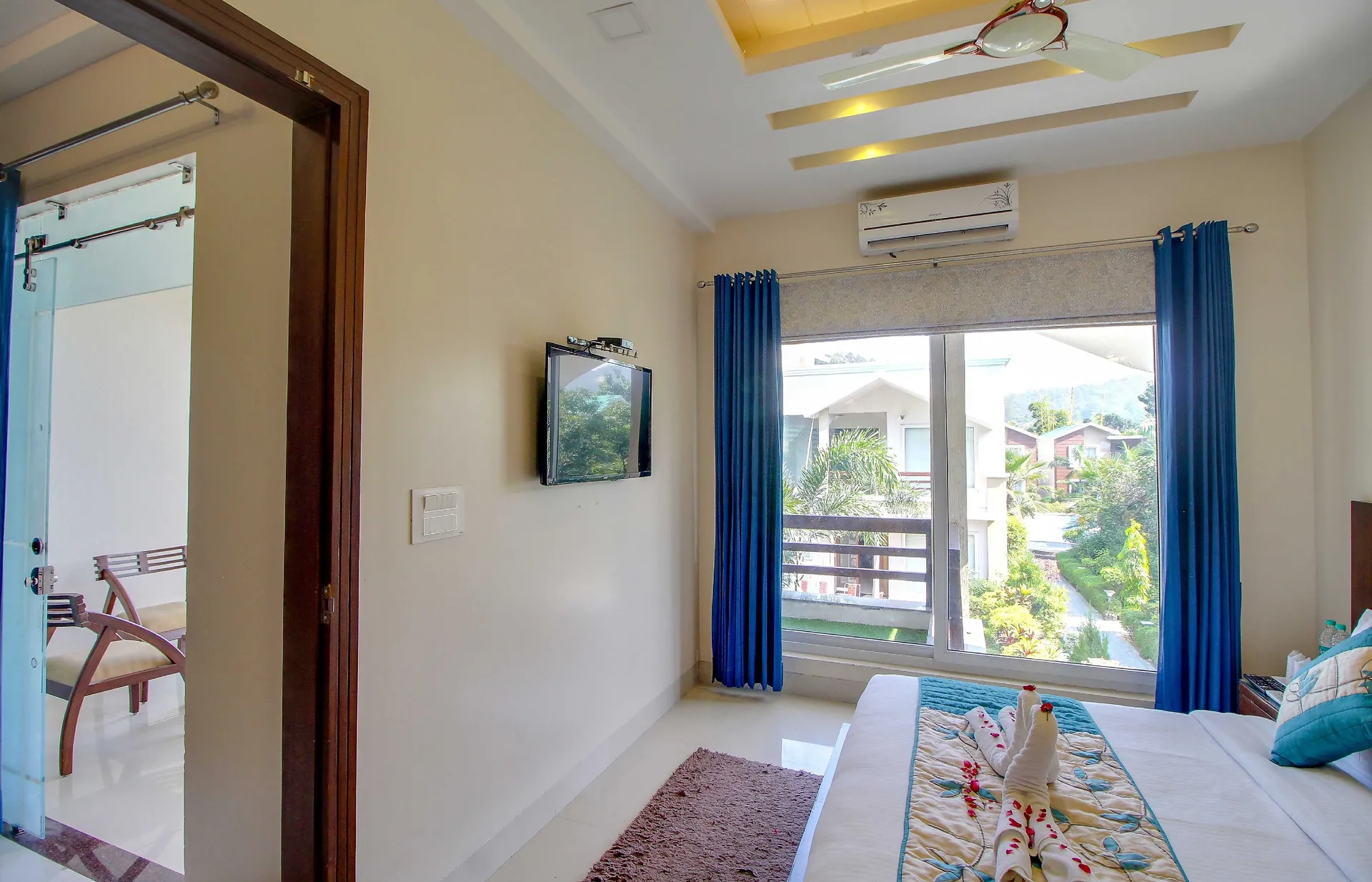 Maulik Mansion Resort Common Area