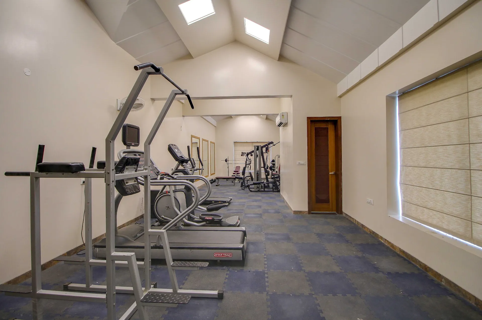 Maulik Mansion Resort Gym