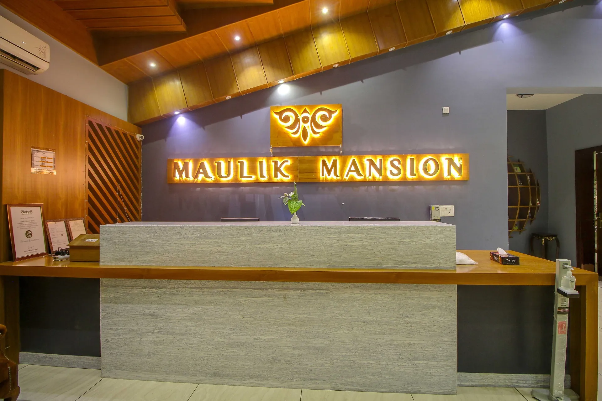 Maulik Mansion Resort Reception