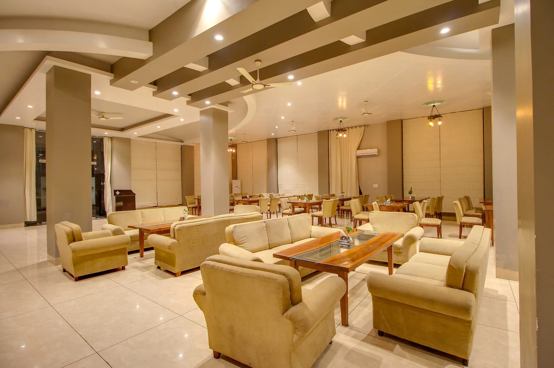 Maulik Mansion Resort Restaurant