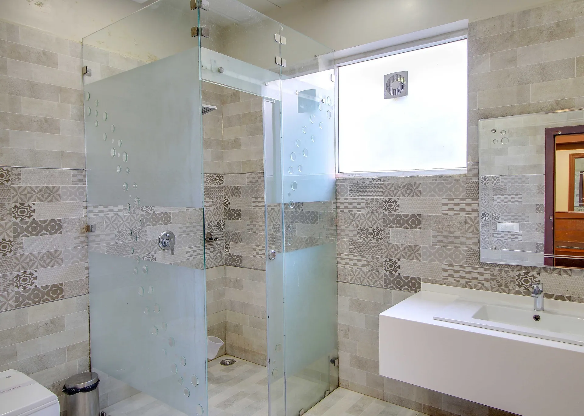 Maulik Mansion Resort Room