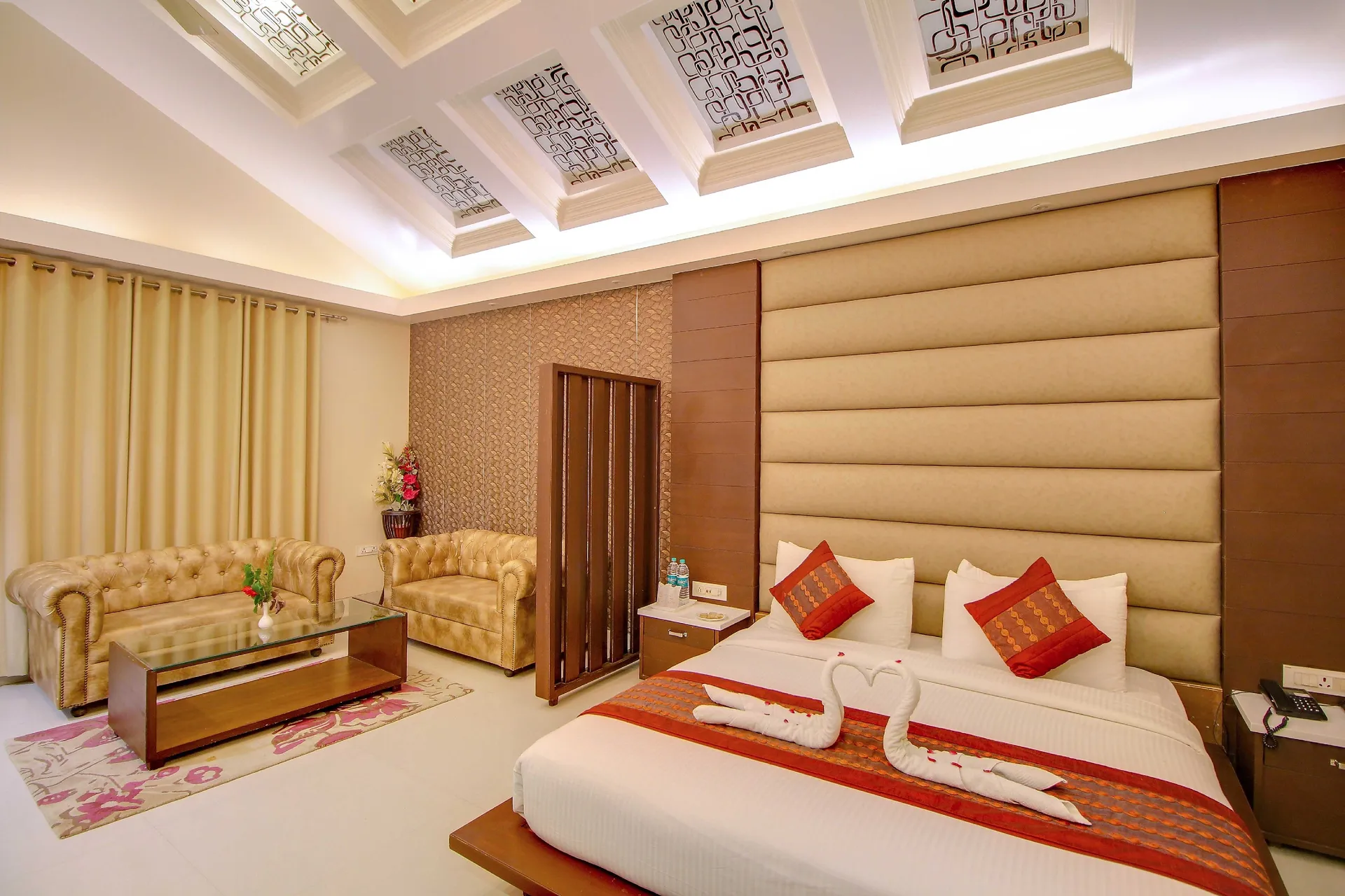 Maulik Mansion Resort Room