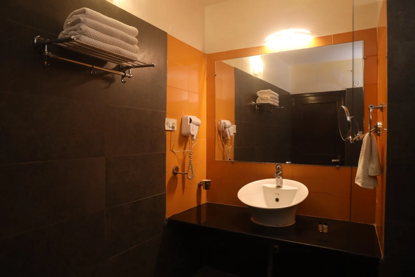 Maya The Forest Resort Washroom