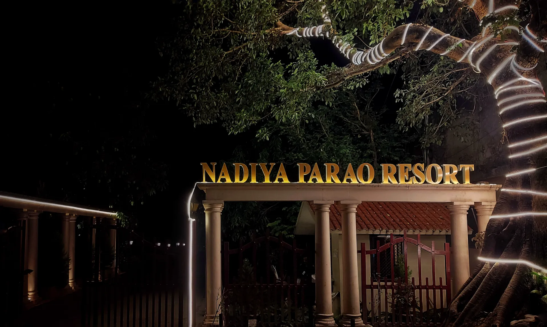 Nadiya Parao Resort Entrance