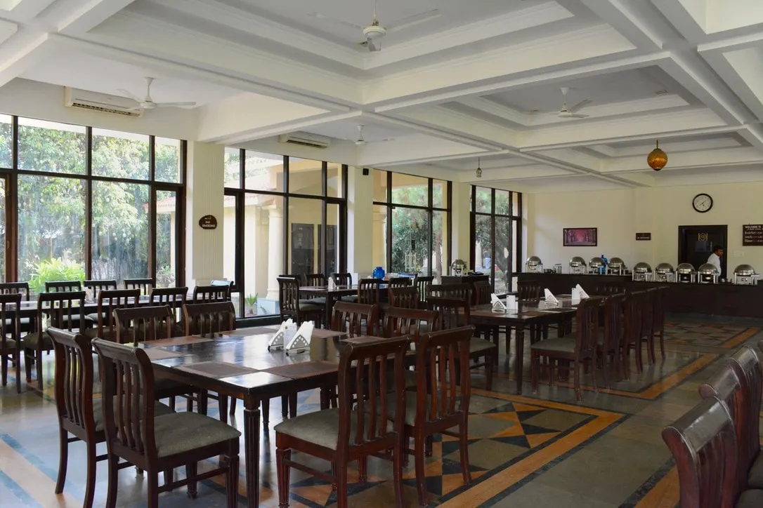 Nadiya Parao Resort Restaurant