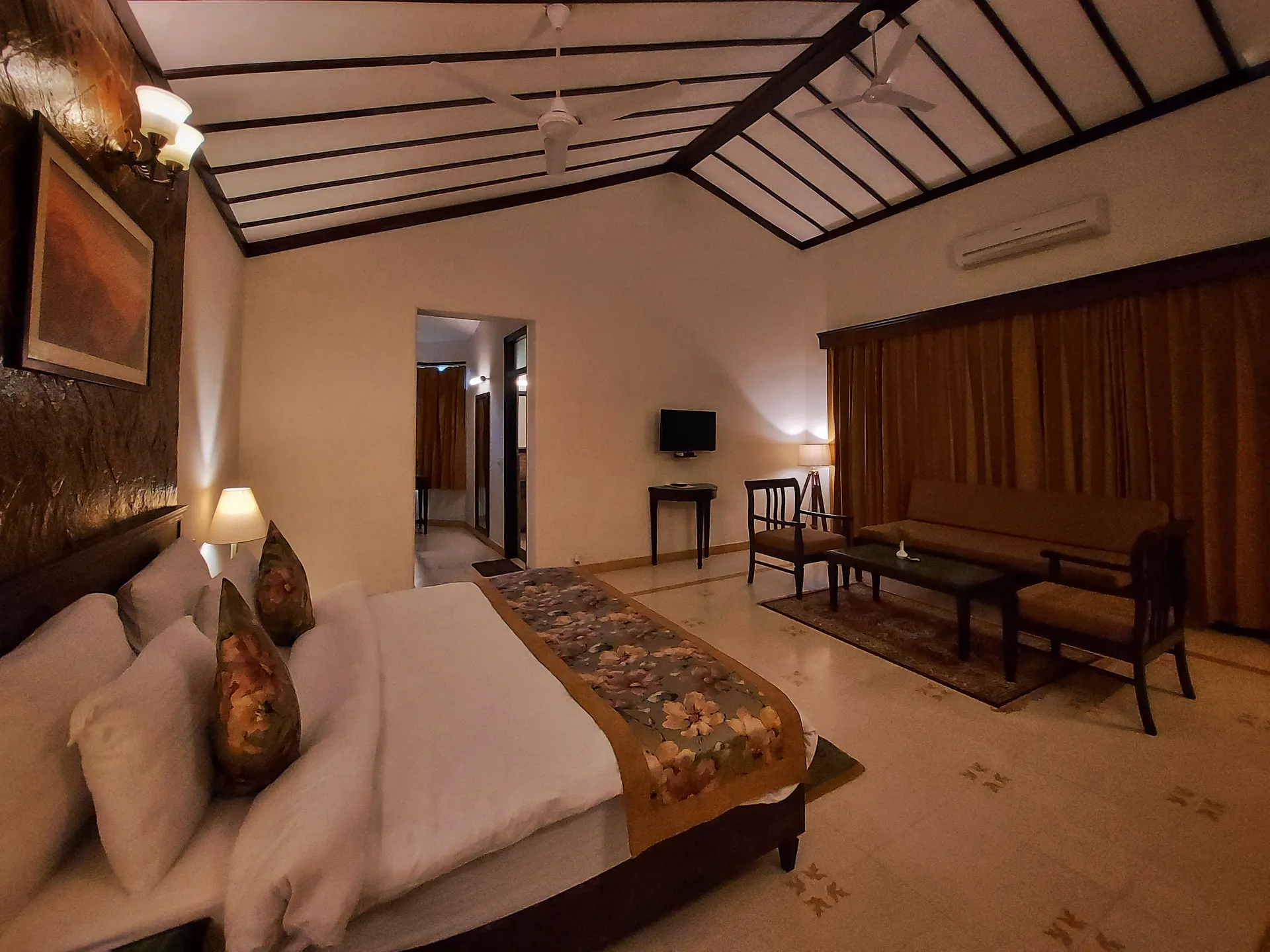 Nadiya Parao Resort Room