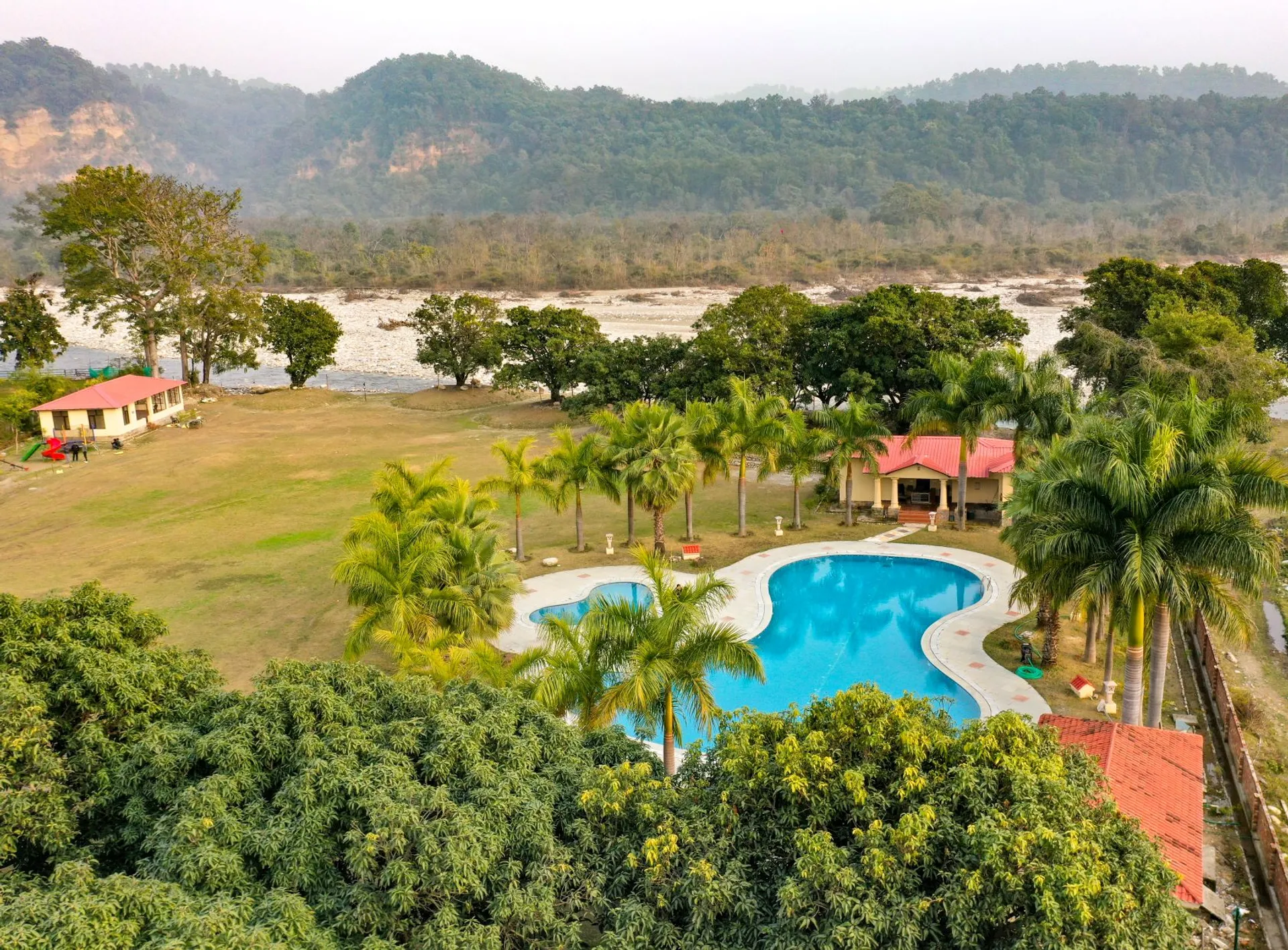 Nadiya Parao Resort Swimming Pool