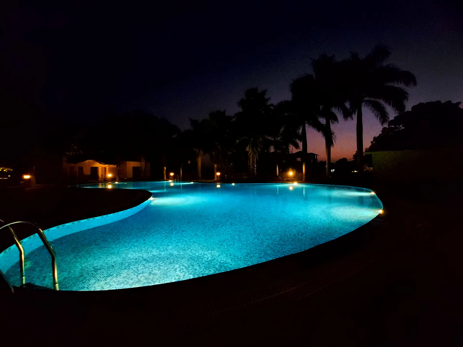 Nadiya Parao Resort Swimming Pool