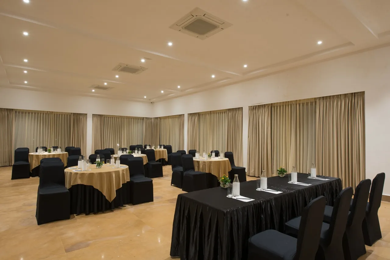 Saraca Resort & Spa Corbett Conference Room