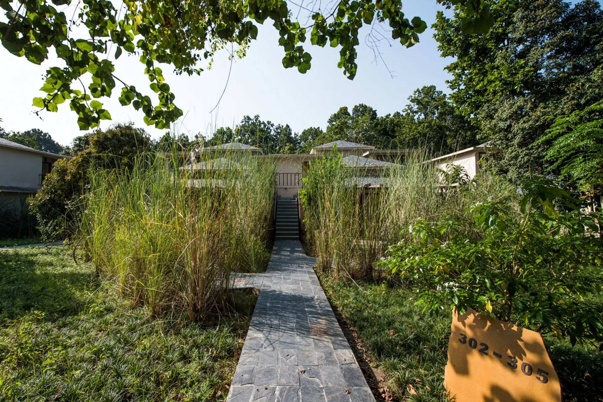 Saraca Resort & Spa Corbett Entrance