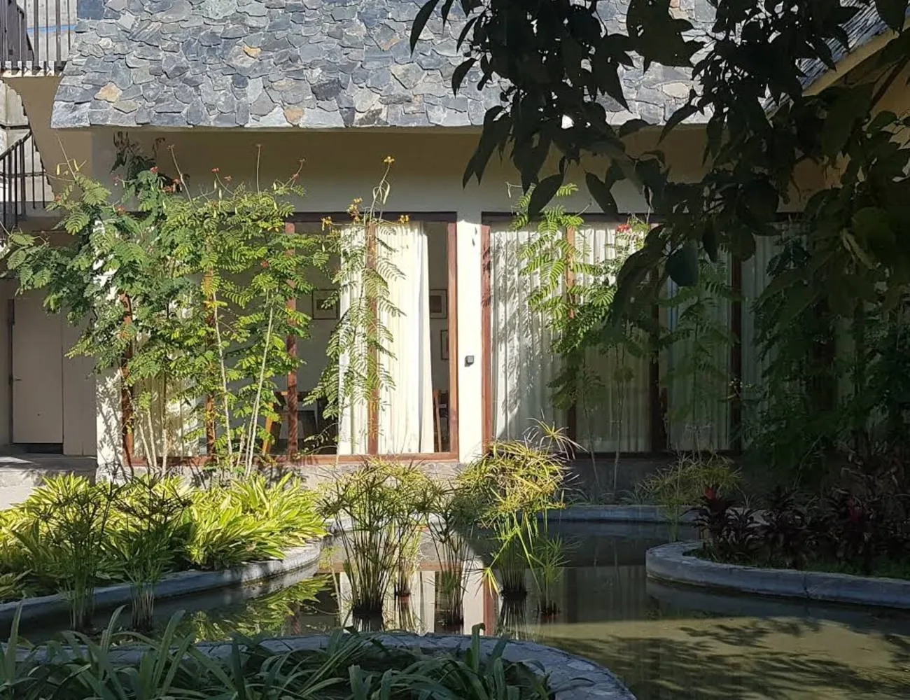Saraca Resort & Spa Corbett Entrance