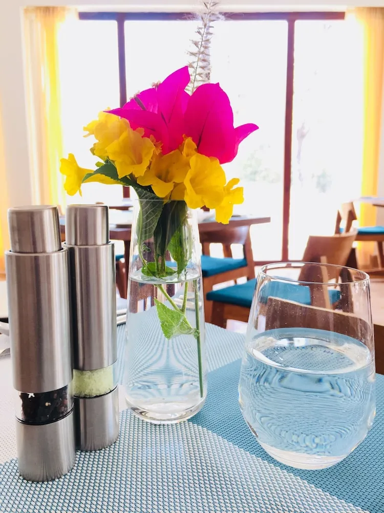 Saraca Resort & Spa Corbett Restaurant