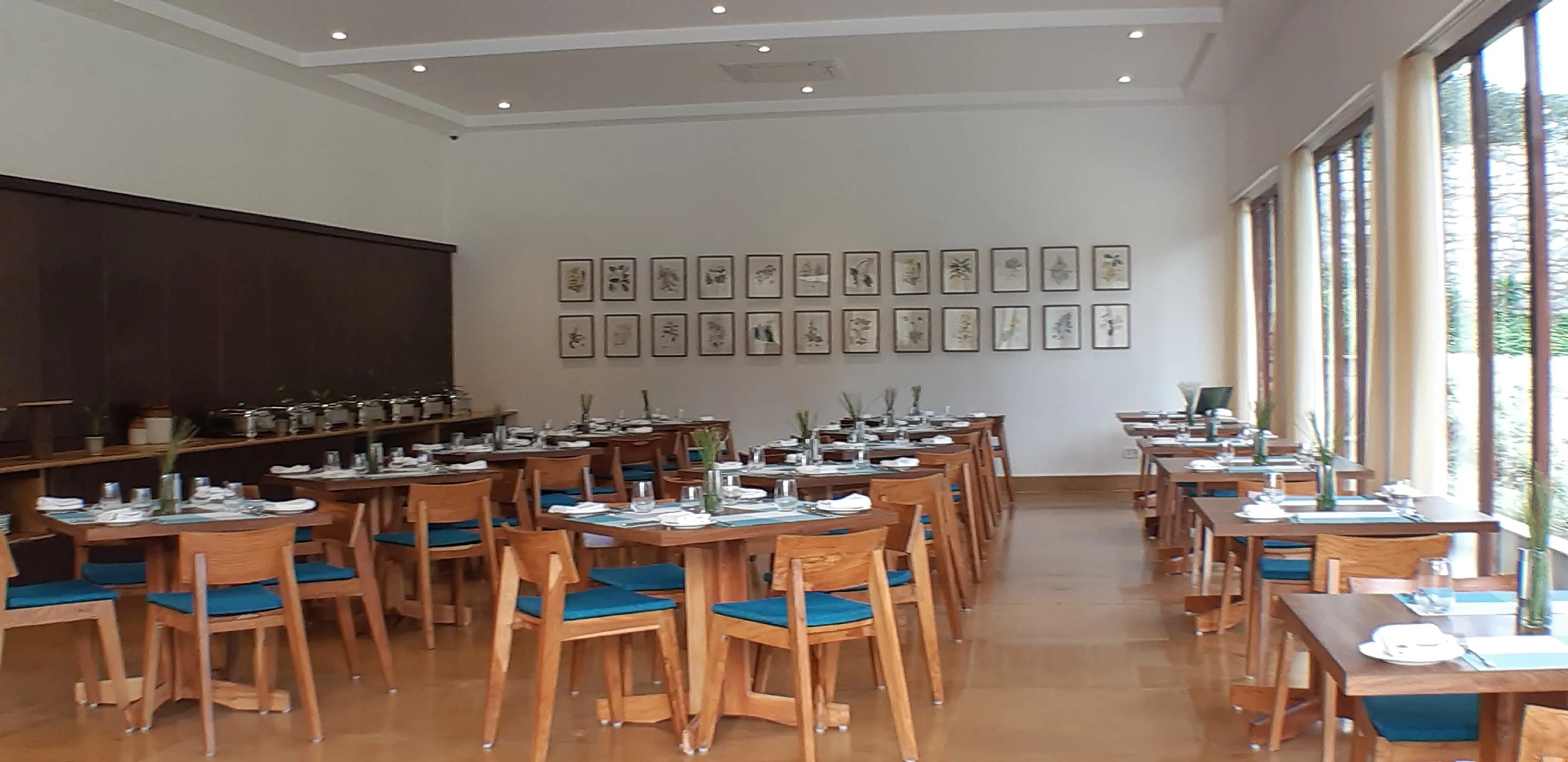 Saraca Resort & Spa Corbett Restaurant