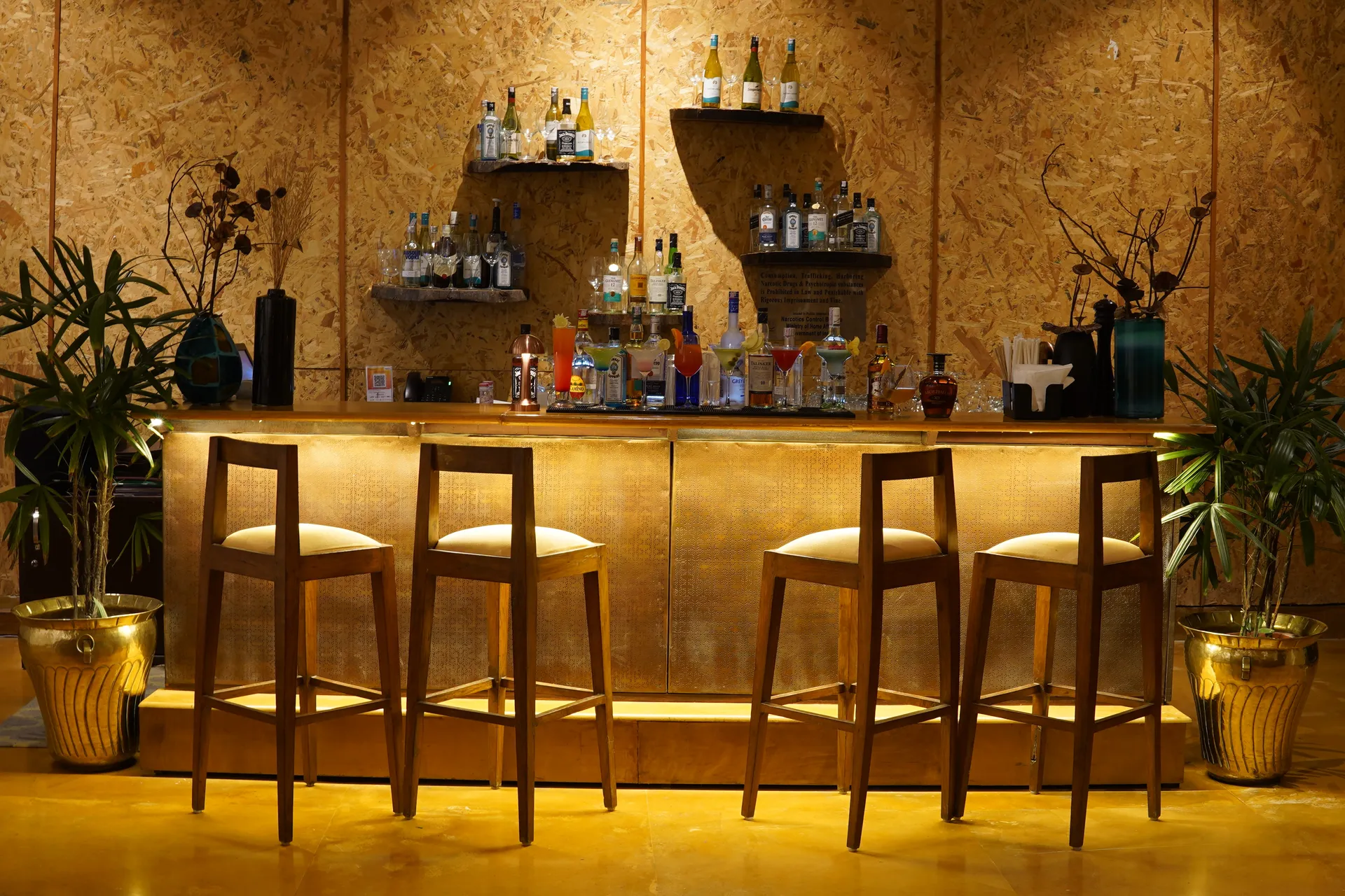 Saraca Resort & Spa Corbett Restaurant