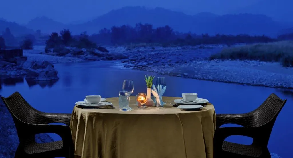 Tarangi Resort & Spa- A River Access Property Restaurant