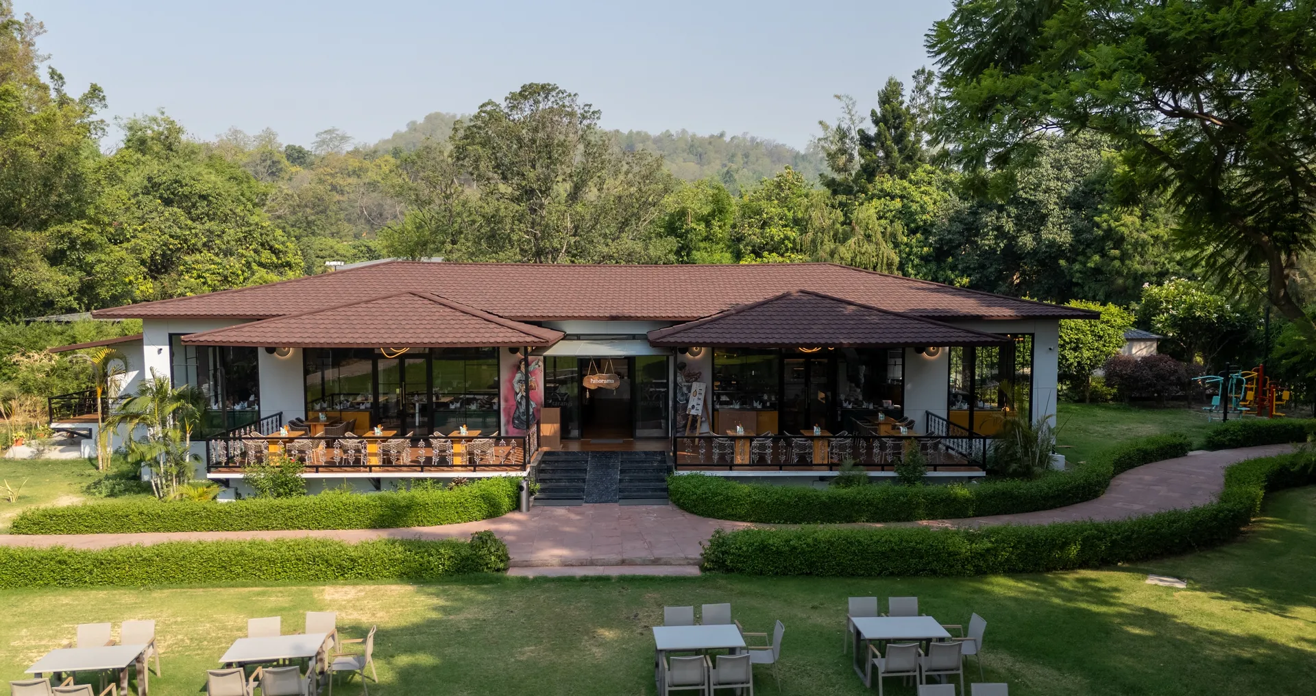 Tarangi Resort & Spa- A River Access Property Restaurant