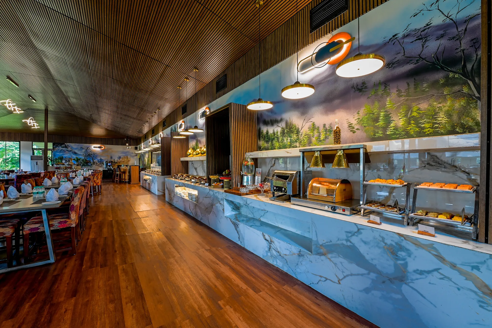 Tarangi Resort & Spa- A River Access Property Restaurant