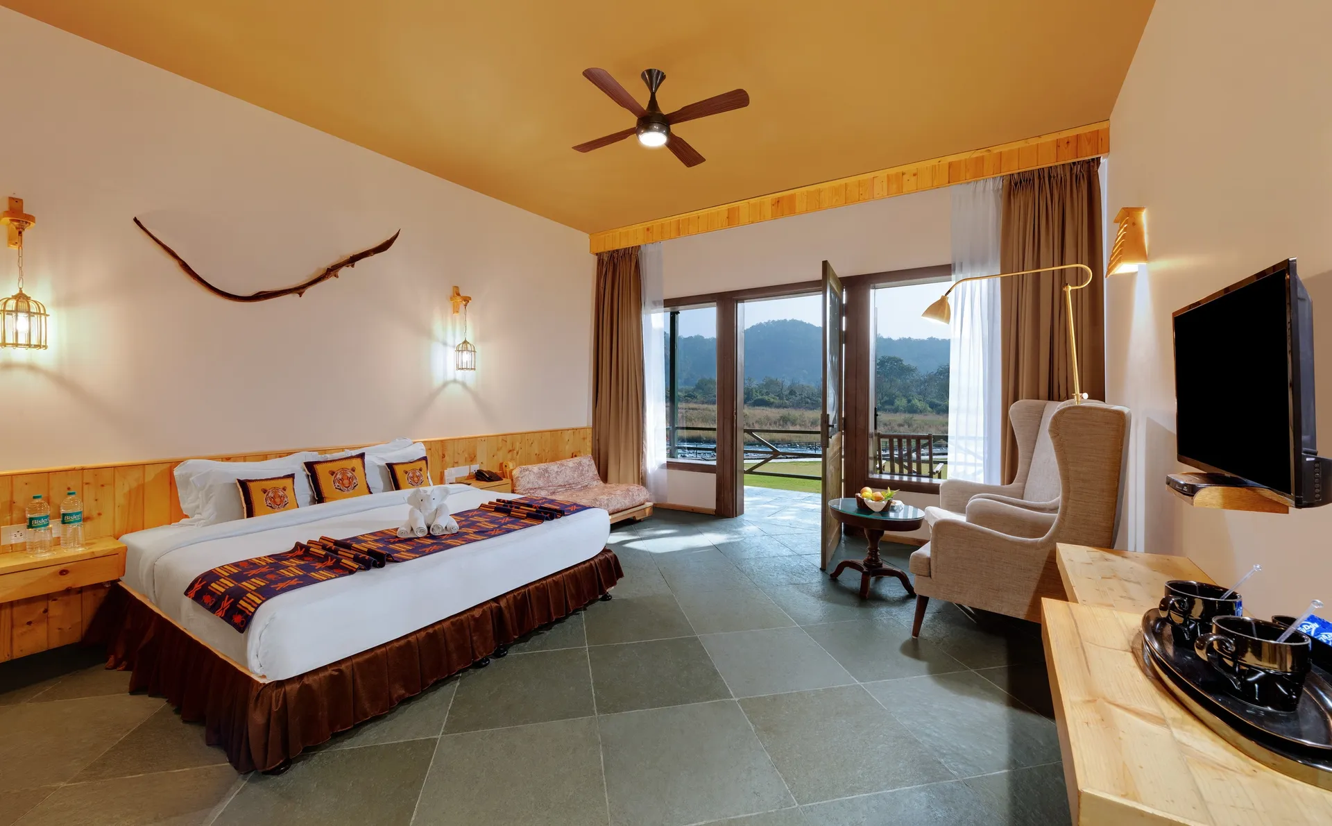Tarangi Resort & Spa- A River Access Property Room
