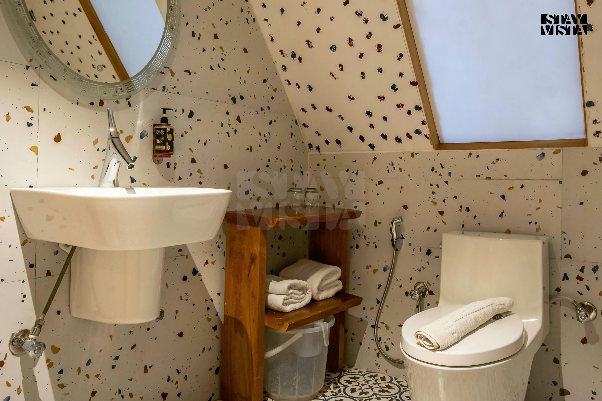 Tarangi Resort & Spa- A River Access Property Room