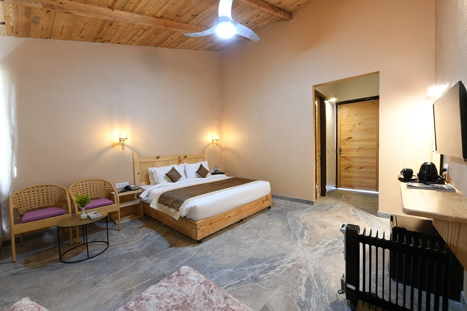 Tarangi Resort & Spa- A River Access Property Room