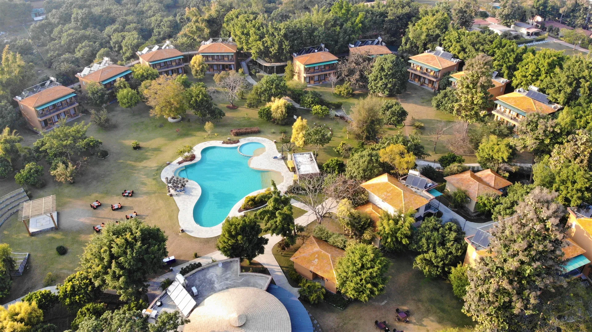 Tarangi Resort & Spa- A River Access Property Swimming Pool