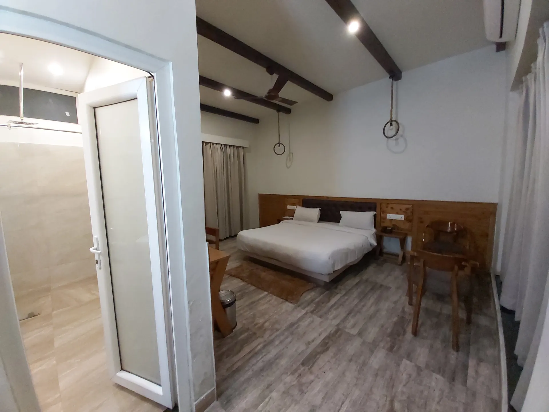 The Tiger Groove Room