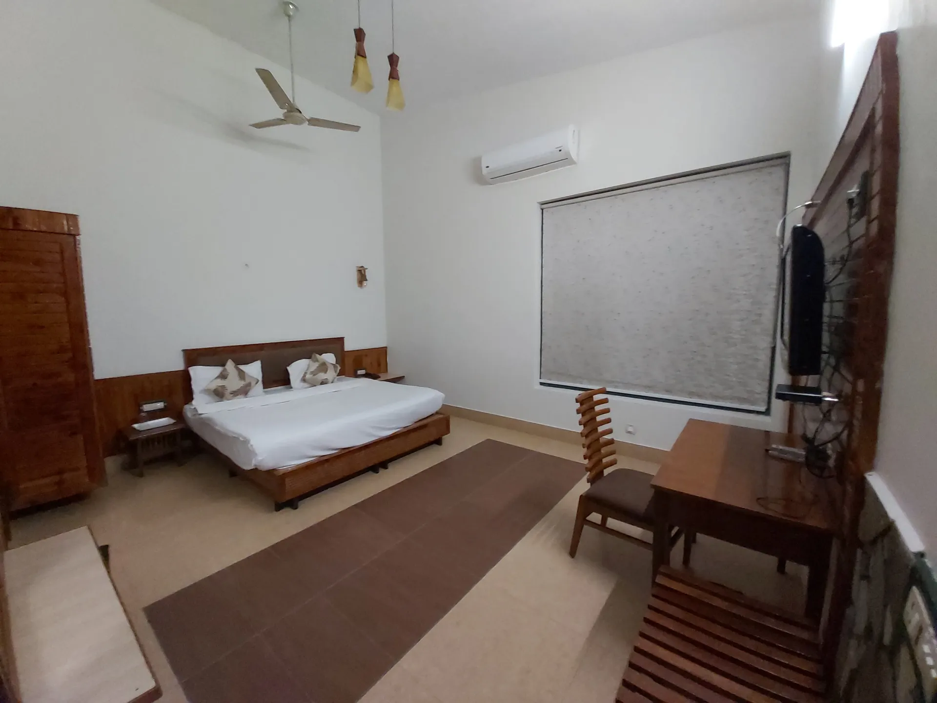 The Tiger Groove Room