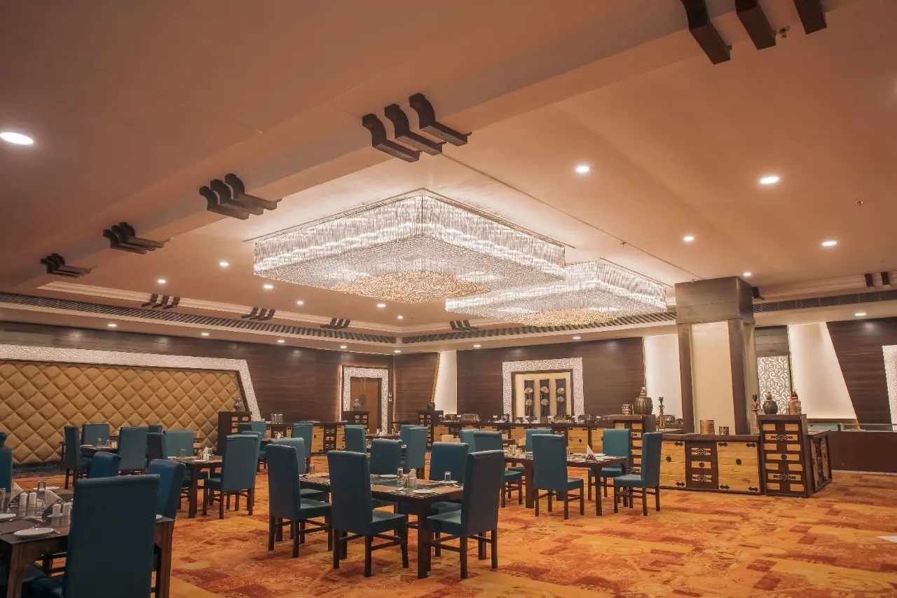 Tiaraa Hotels & Resorts Restaurant