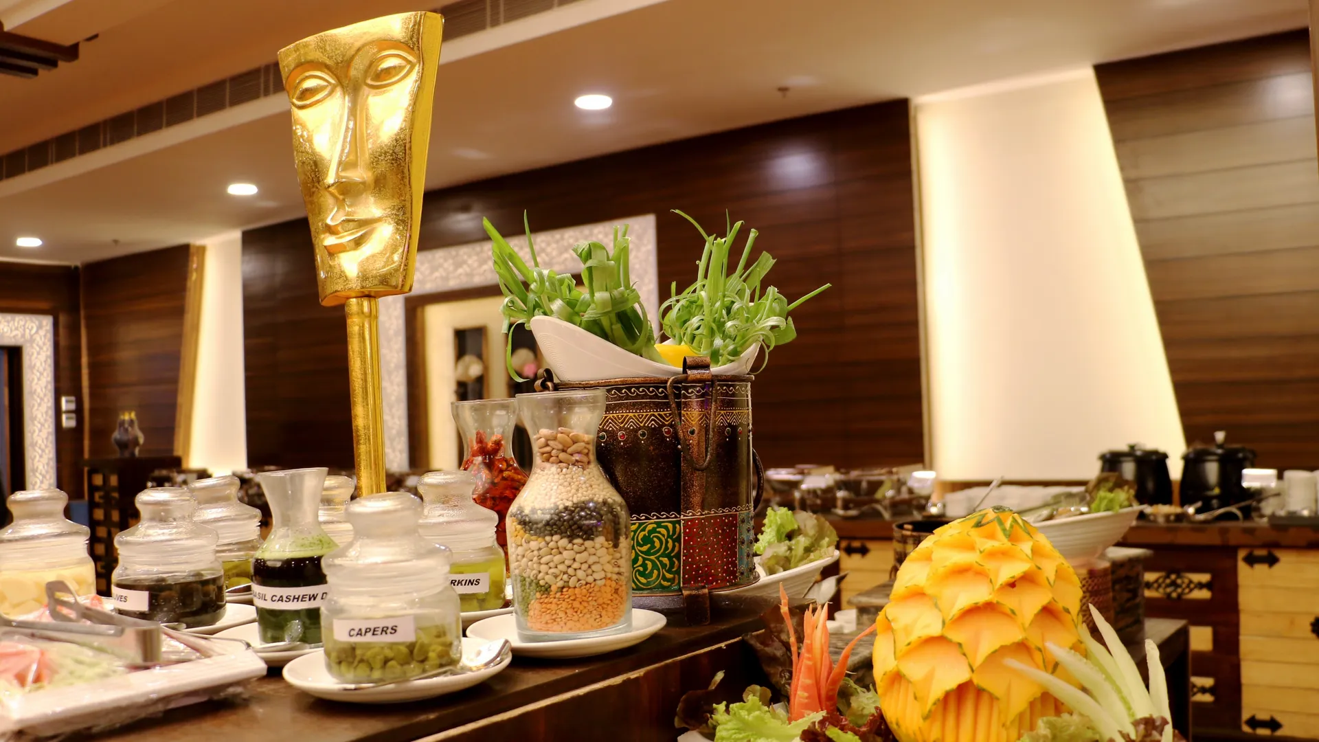 Tiaraa Hotels & Resorts Restaurant