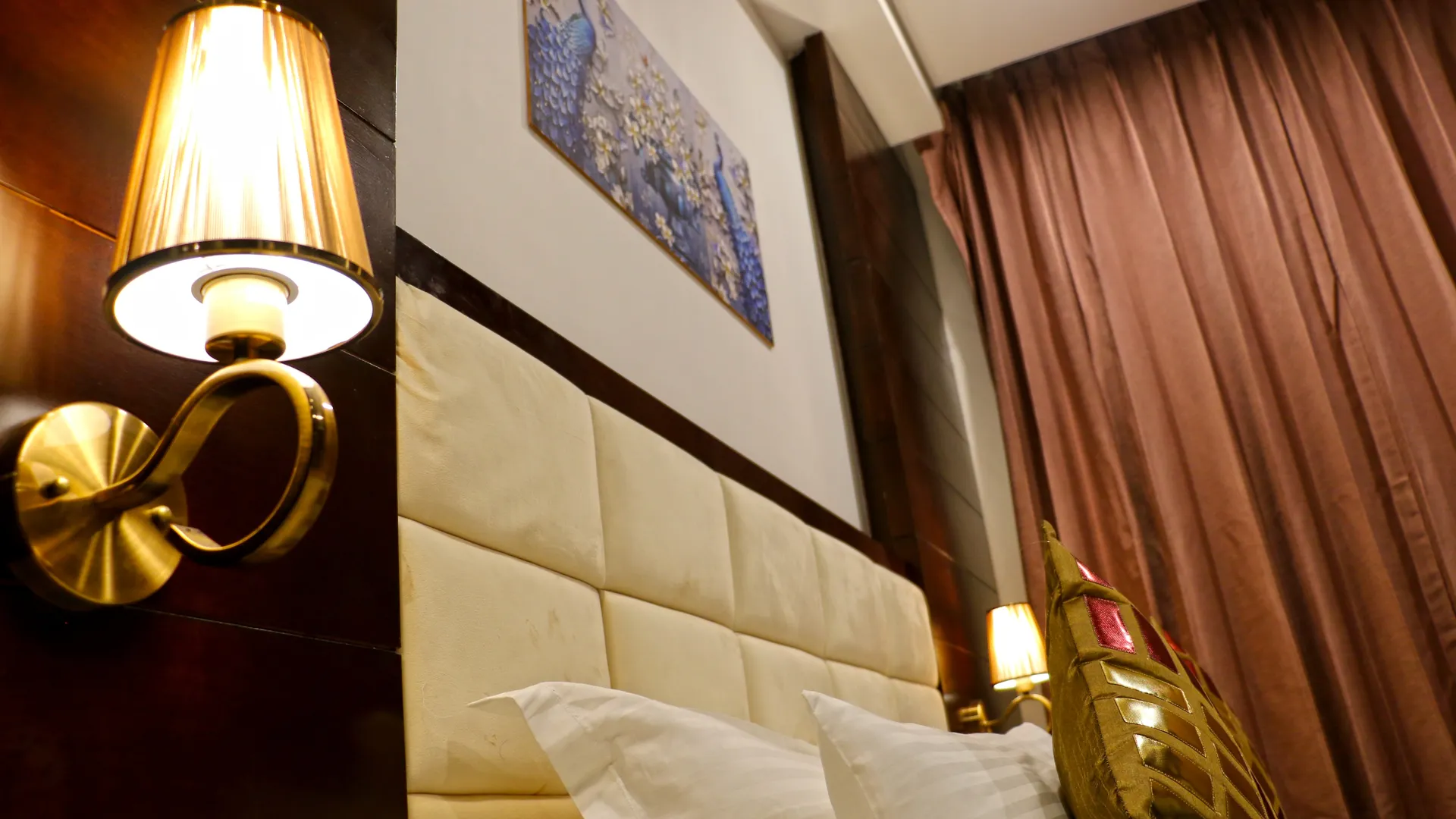 Tiaraa Hotels & Resorts Room