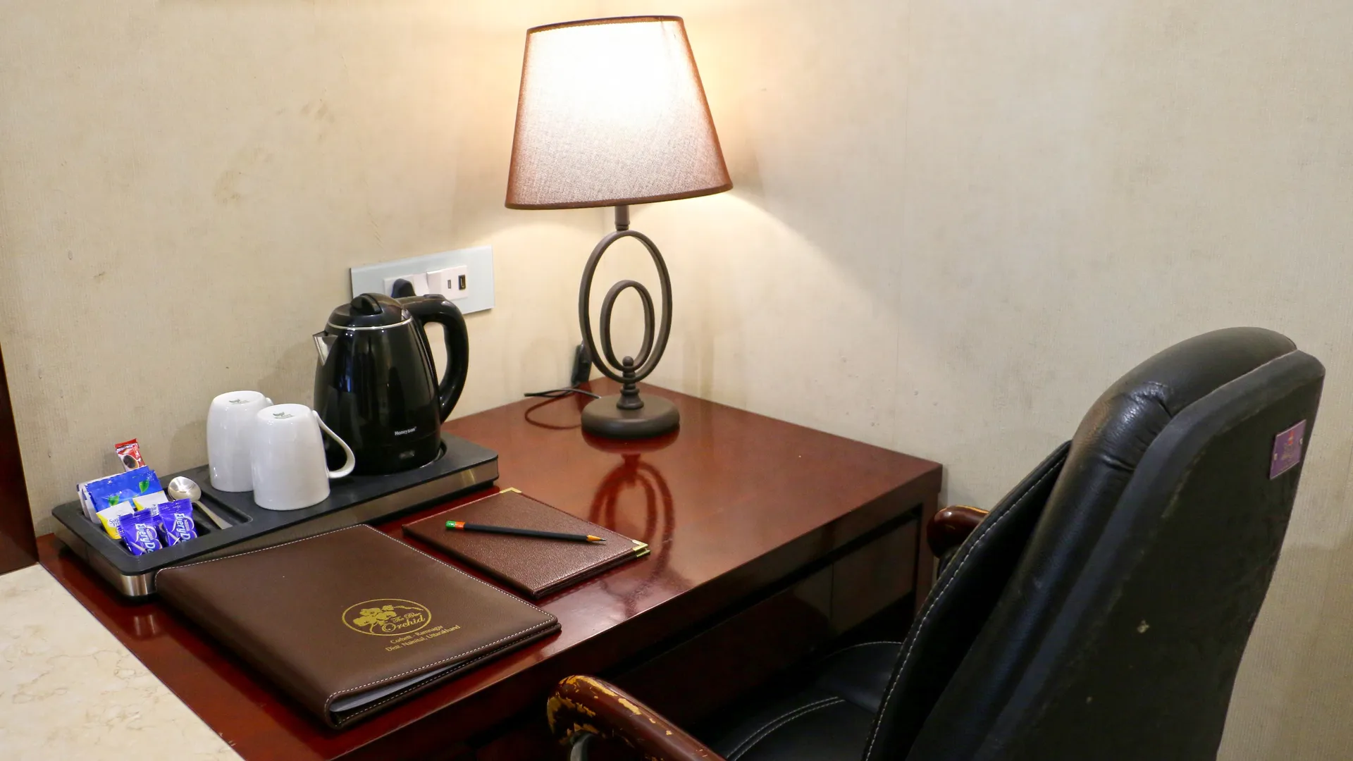 Tiaraa Hotels & Resorts Room