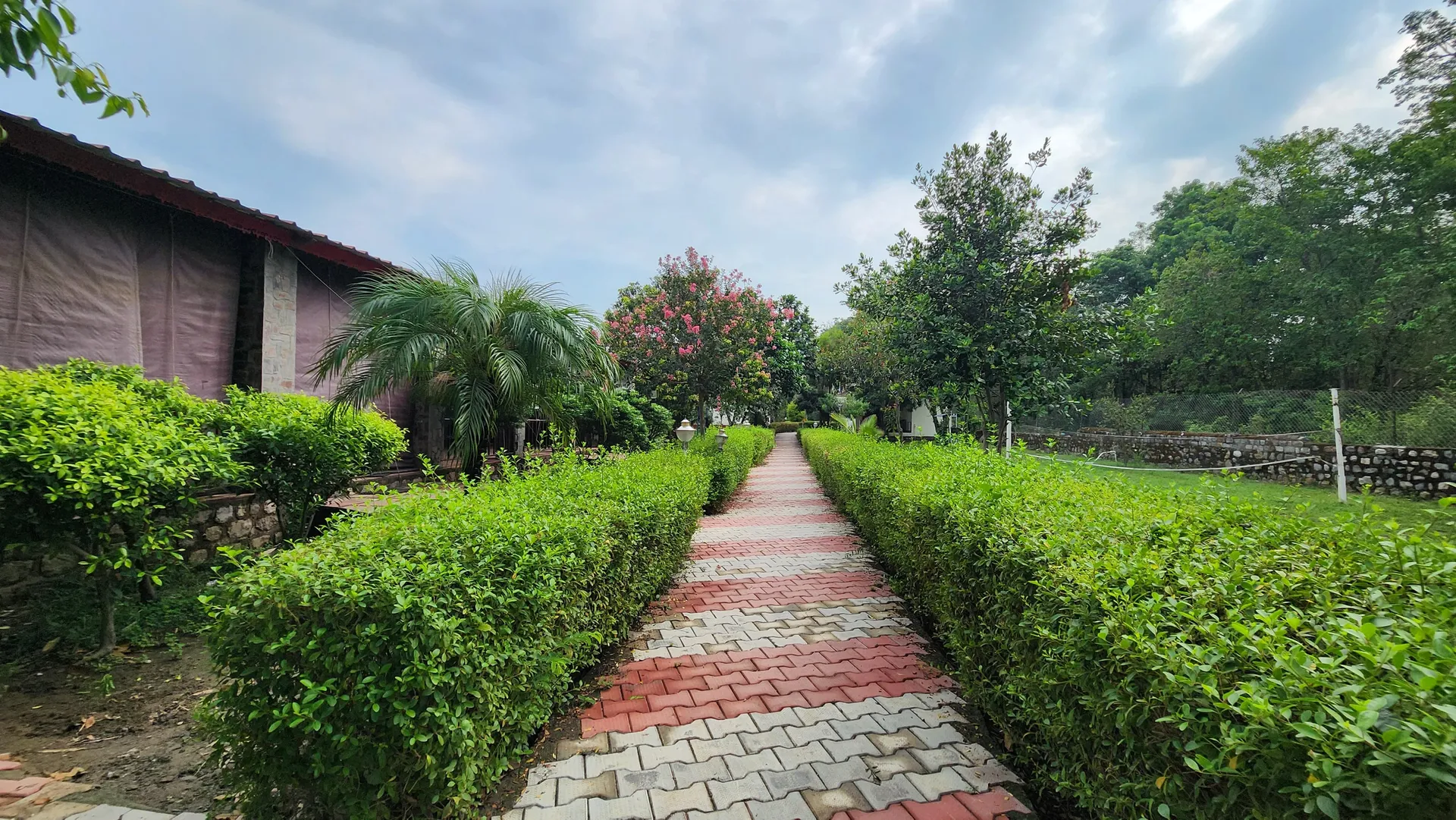 Vanasthali Jungle Resort Corbett By Royal Collection Garden