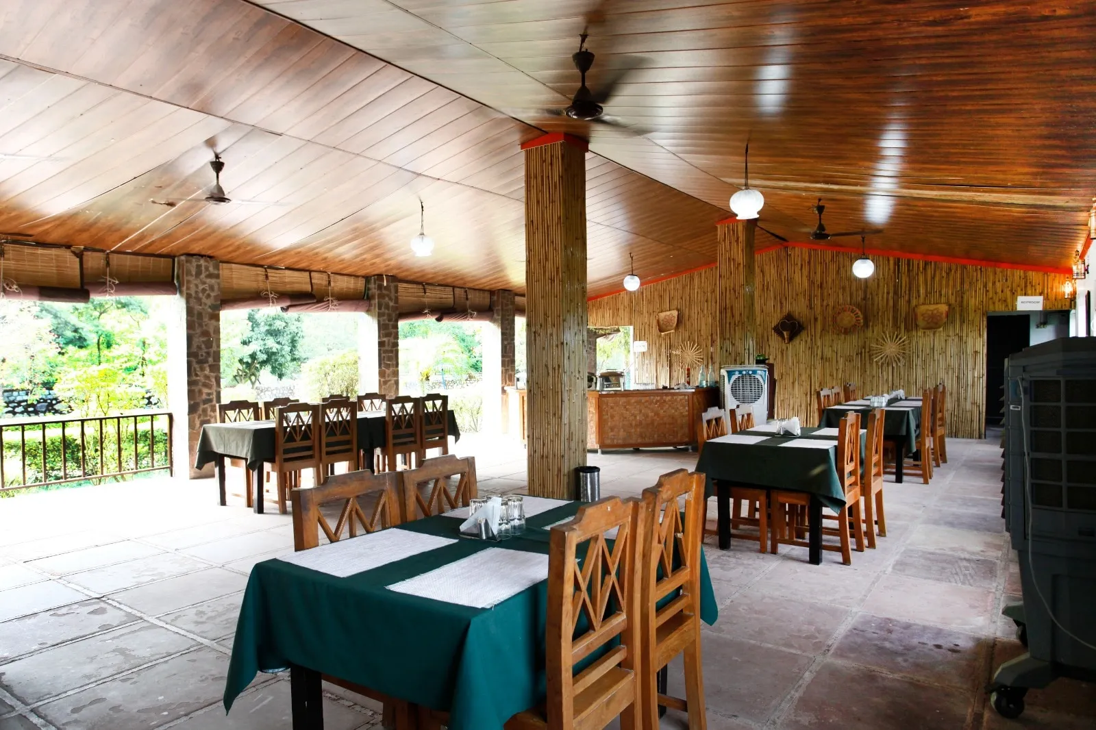Vanasthali Jungle Resort Corbett By Royal Collection Restaurant