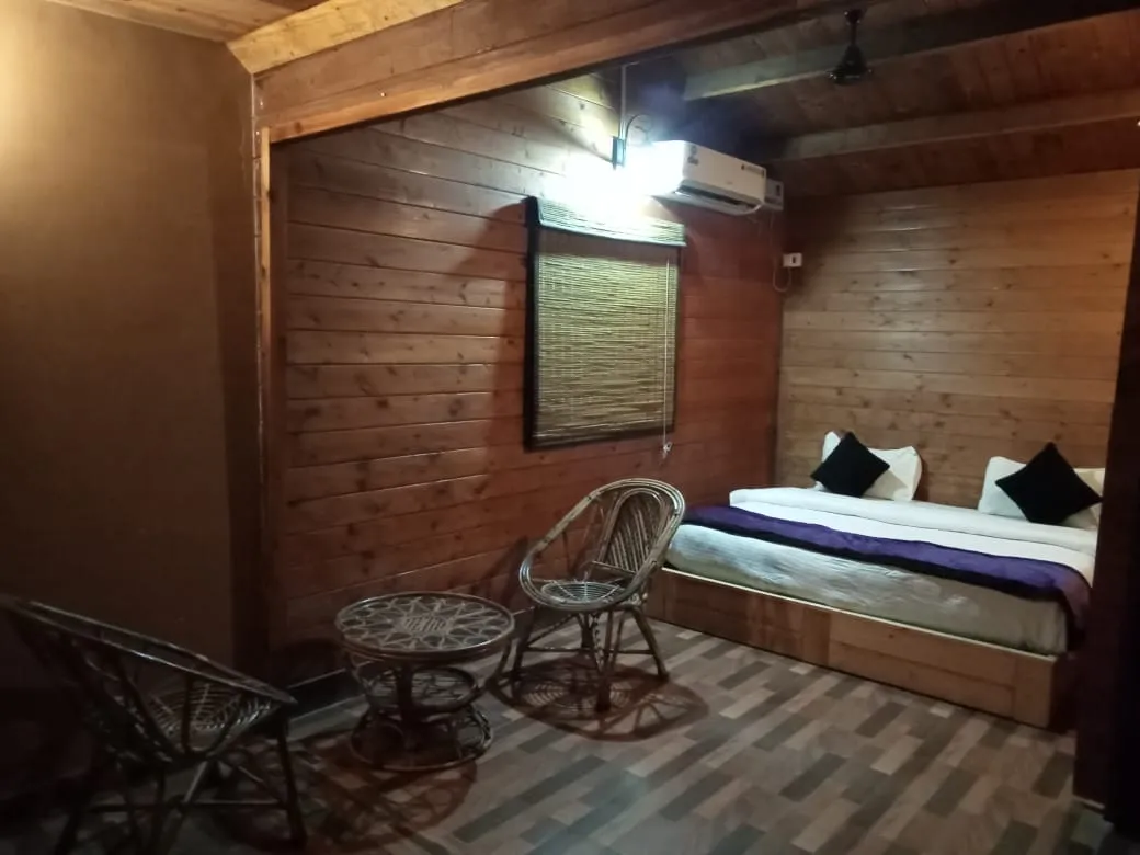 Vanasthali Jungle Resort Corbett By Royal Collection Room