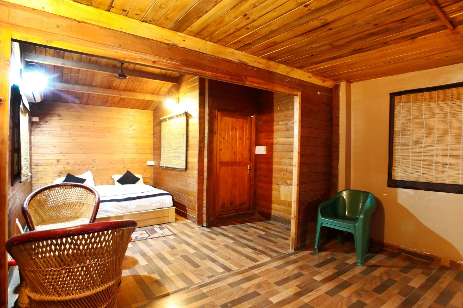 Vanasthali Jungle Resort Corbett By Royal Collection Room