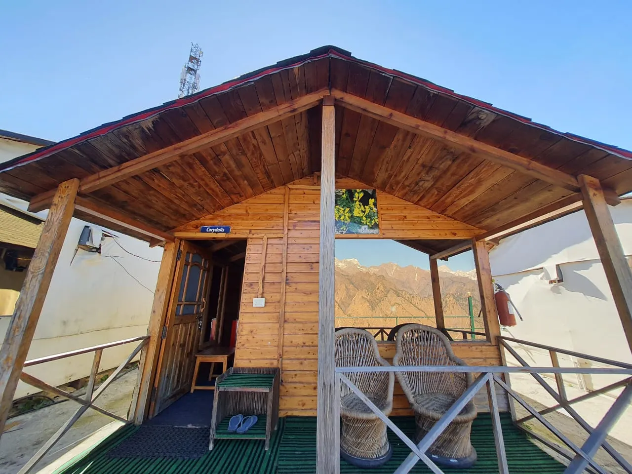 Blue Poppy Resort Auli - Near Auli Chairlift Room