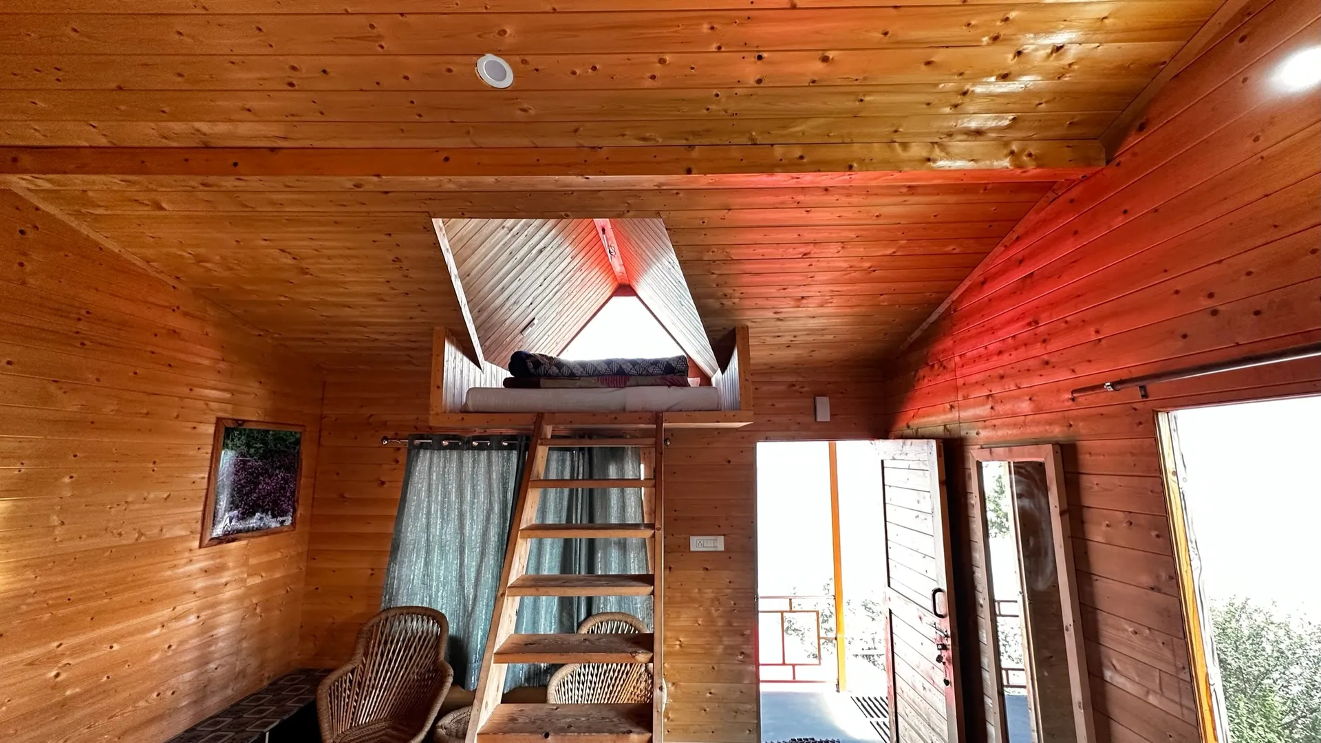 Blue Poppy Resort Auli - Near Auli Chairlift Room