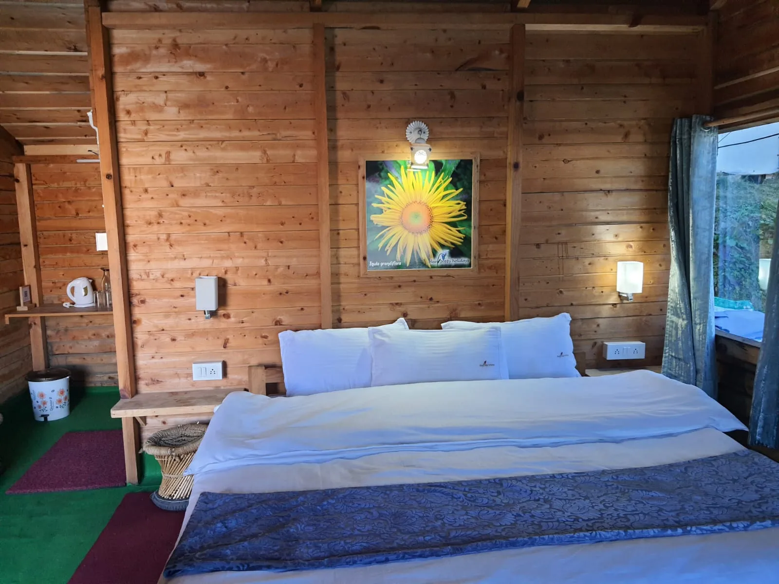 Blue Poppy Resort Auli - Near Auli Chairlift Room