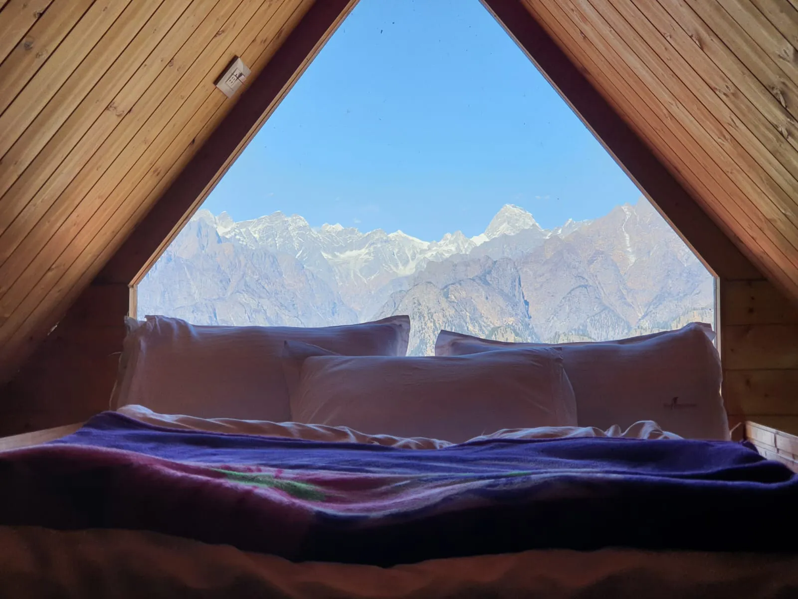Blue Poppy Resort Auli - Near Auli Chairlift Room