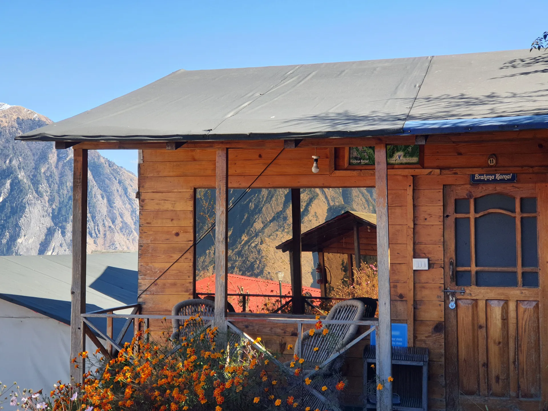 Blue Poppy Resort Auli - Near Auli Chairlift Room